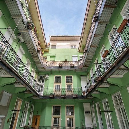 Heart Apartment With Free Private Parking Budapest Exterior photo